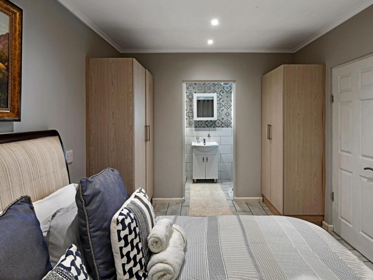 La Rochelle Cottage 弗朗斯胡克 外观 照片