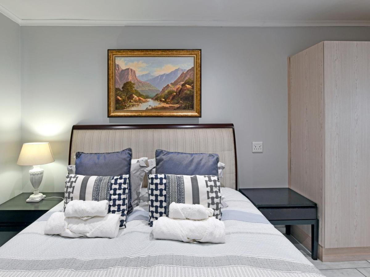 La Rochelle Cottage 弗朗斯胡克 外观 照片
