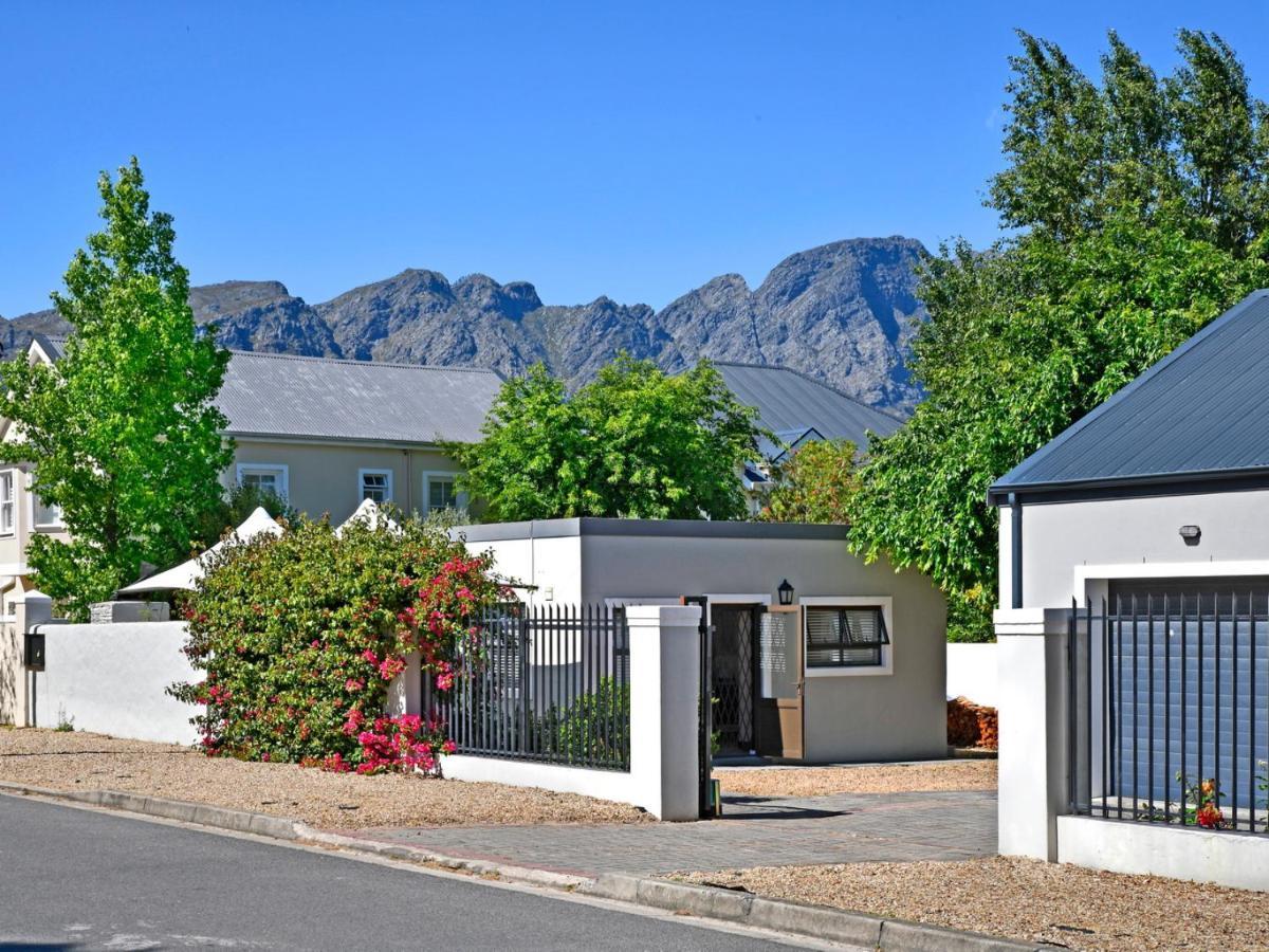 La Rochelle Cottage 弗朗斯胡克 外观 照片