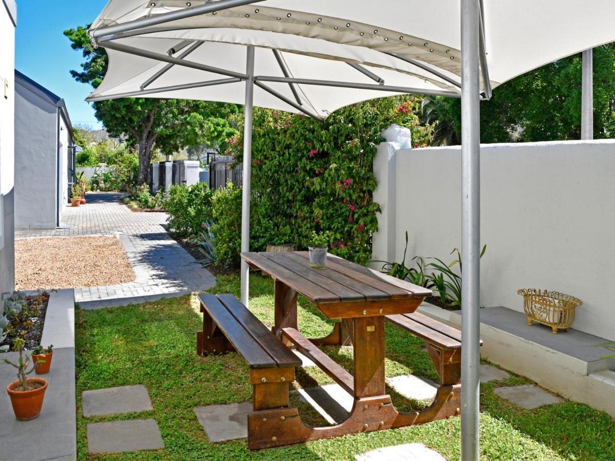 La Rochelle Cottage 弗朗斯胡克 外观 照片
